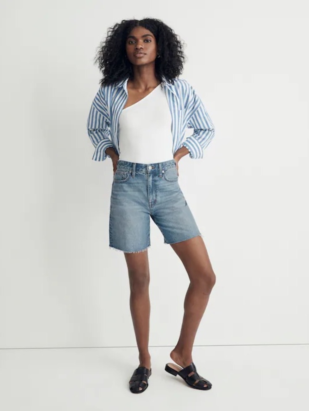Madewell high rise mid length denim shorts 8/28